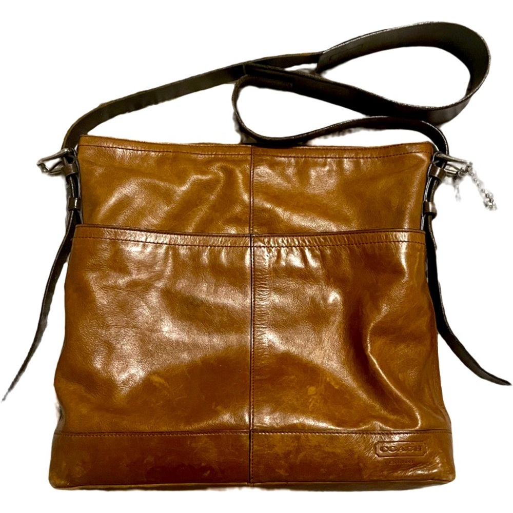 Beautiful Leather Coach bag